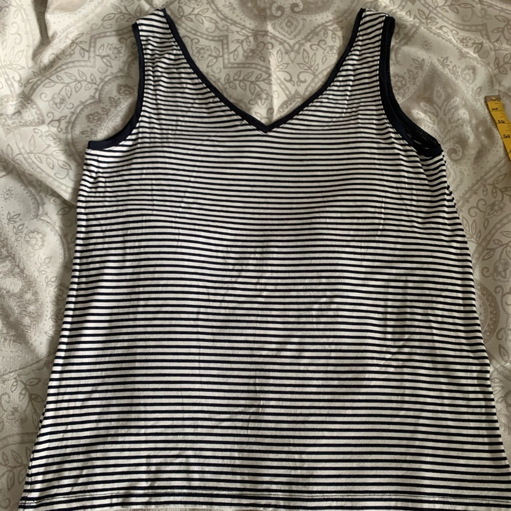 Banana Republic Sleeveless Top